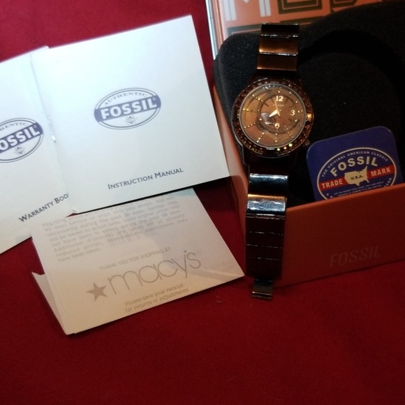 FOSSIL vintage style 2007 watch - Picture 4 of 4